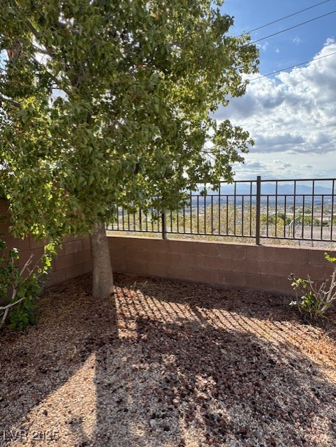 2544 Rue Colmar Drive Property Photo 16