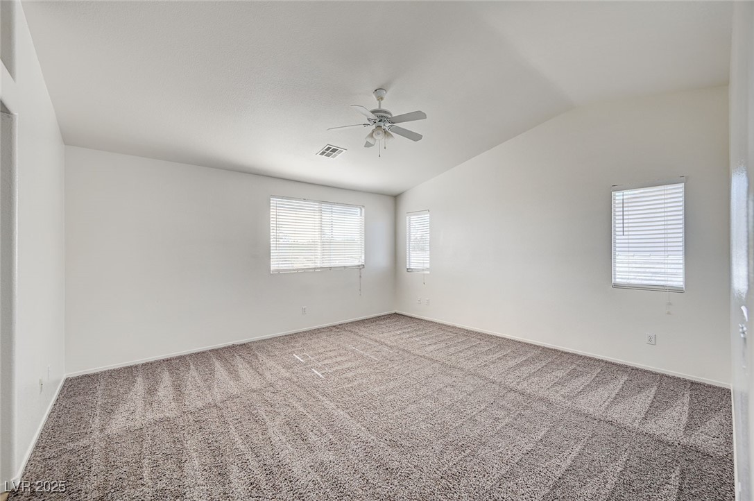 7054 Pacific Coast Street Property Photo 17