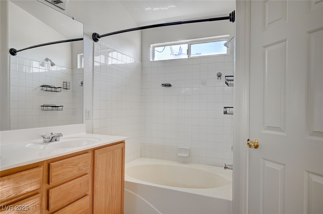 7054 Pacific Coast Street Property Photo 22
