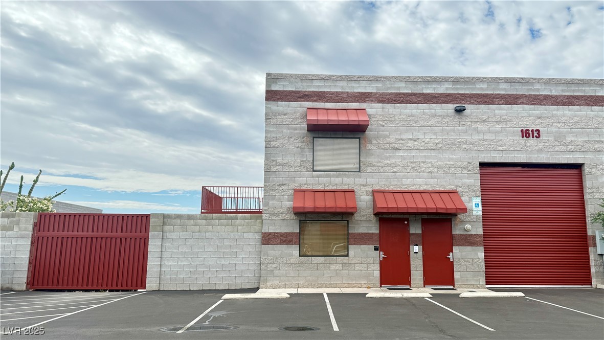 1613 Carse Drive 0 Property Photo 1