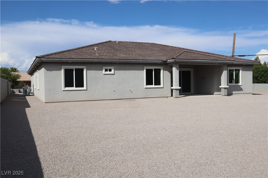 197 East Shelbourne Avenue Property Photo 13