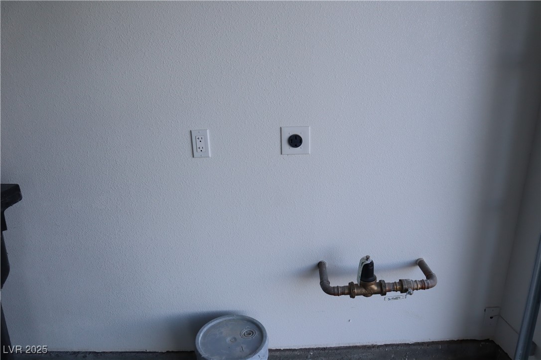 197 East Shelbourne Avenue Property Photo 54