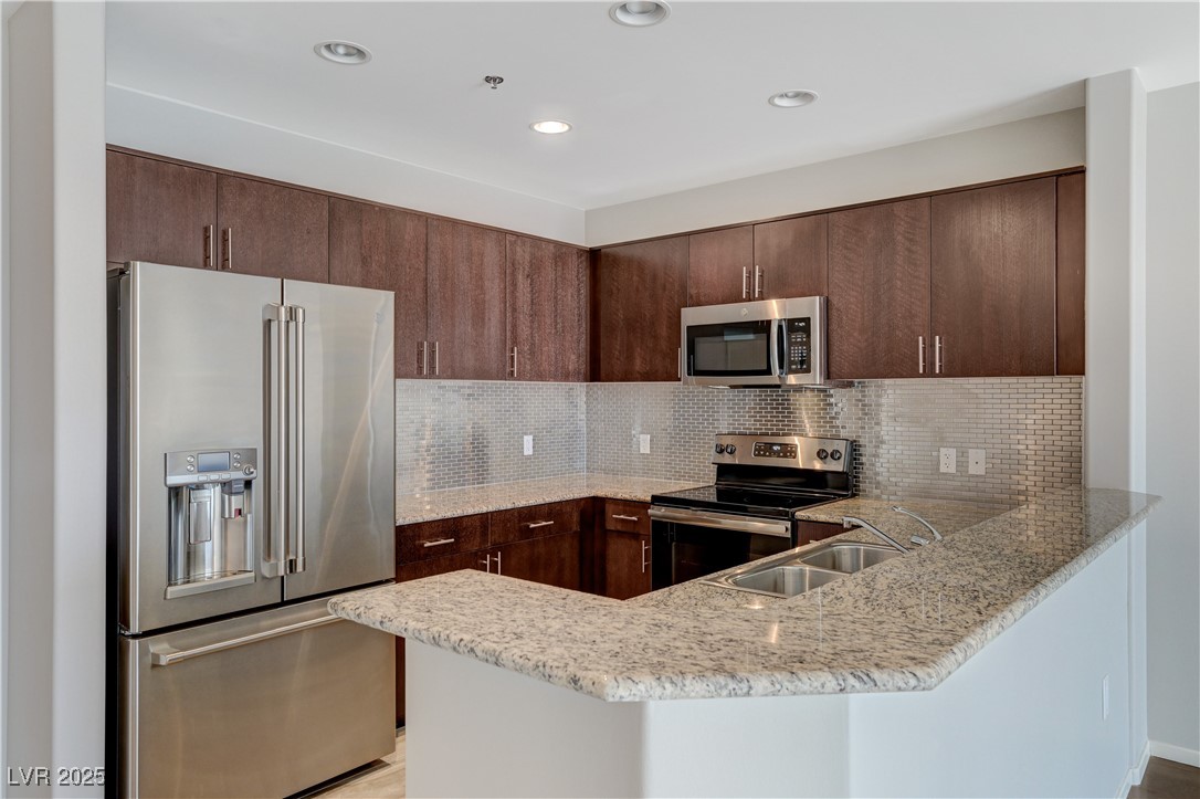 8255 Las Vegas Boulevard 1816 Property Photo 7