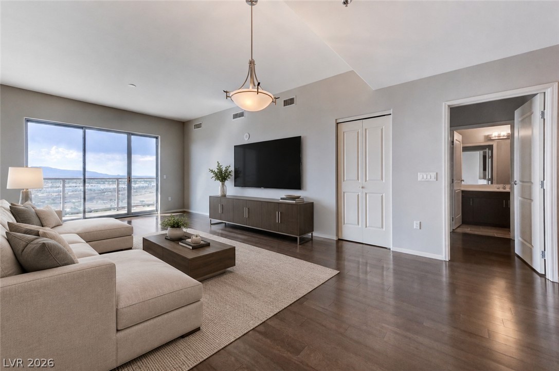 8255 Las Vegas Boulevard 1816 Property Photo 12
