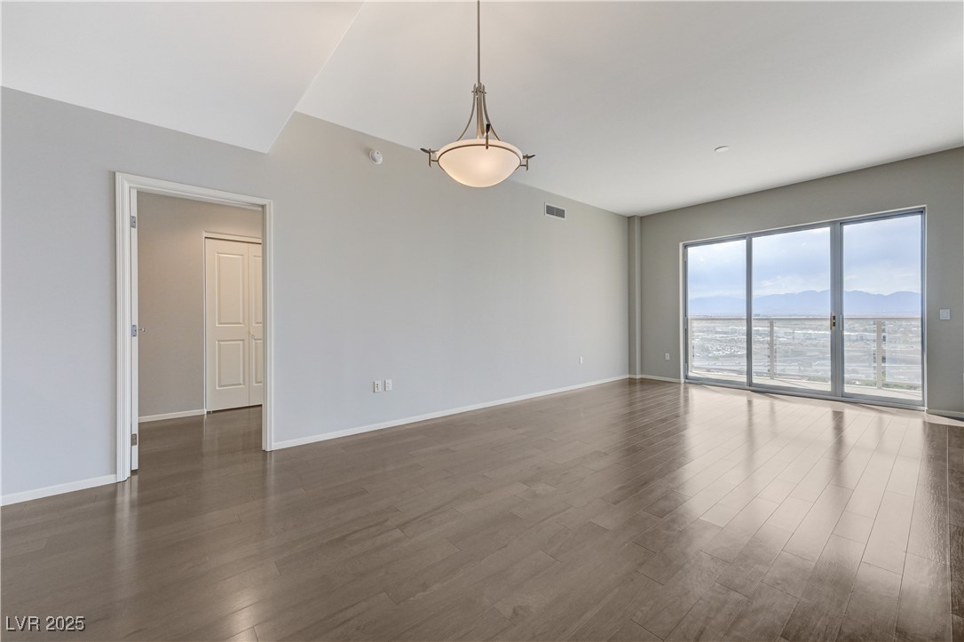 8255 Las Vegas Boulevard 1816 Property Photo 14
