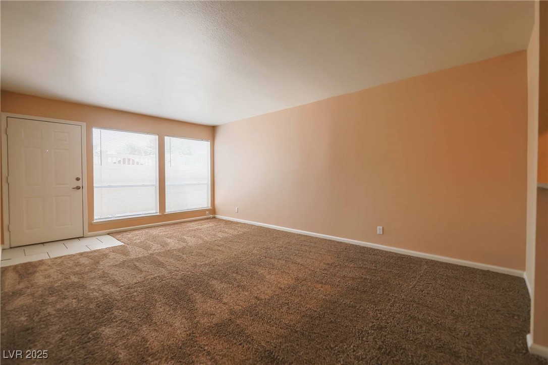 683 Oakmont Avenue 3505 Property Photo 4