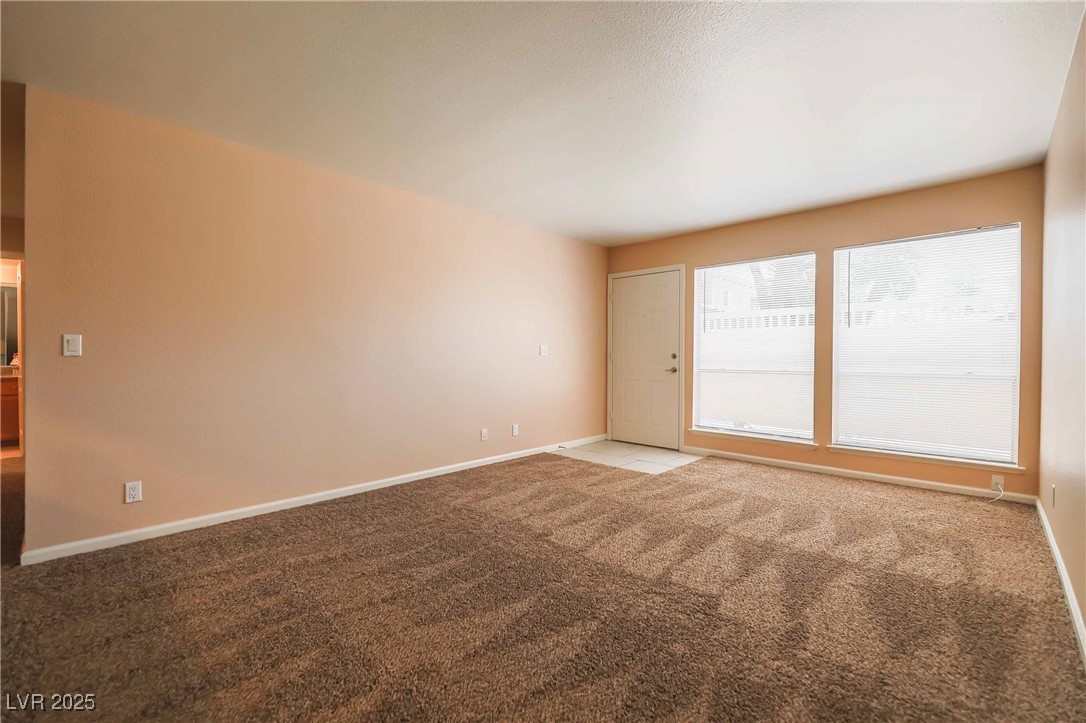 683 Oakmont Avenue 3505 Property Photo 6