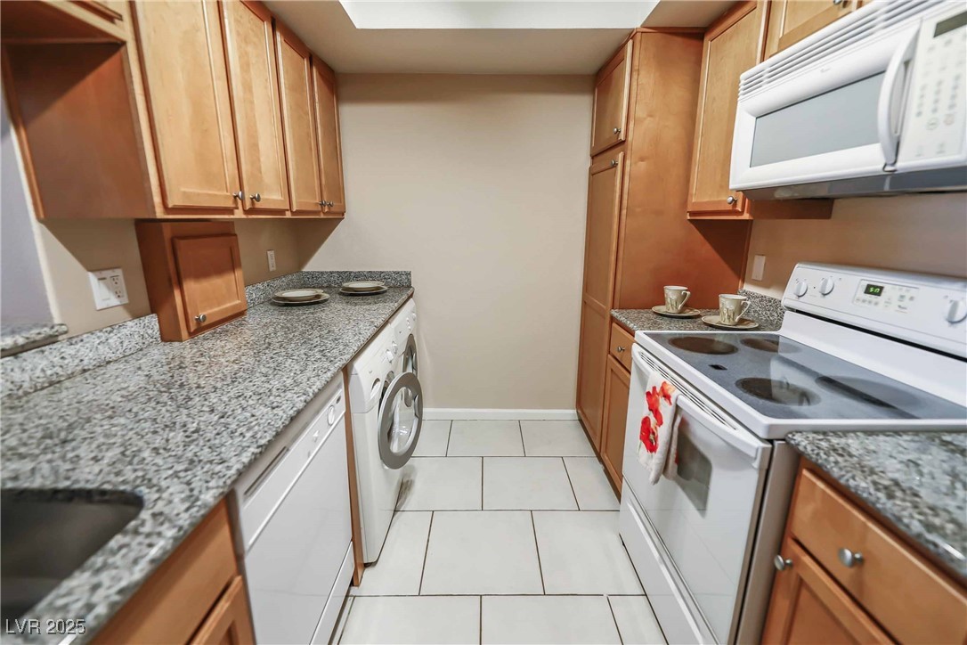 683 Oakmont Avenue 3505 Property Photo 12
