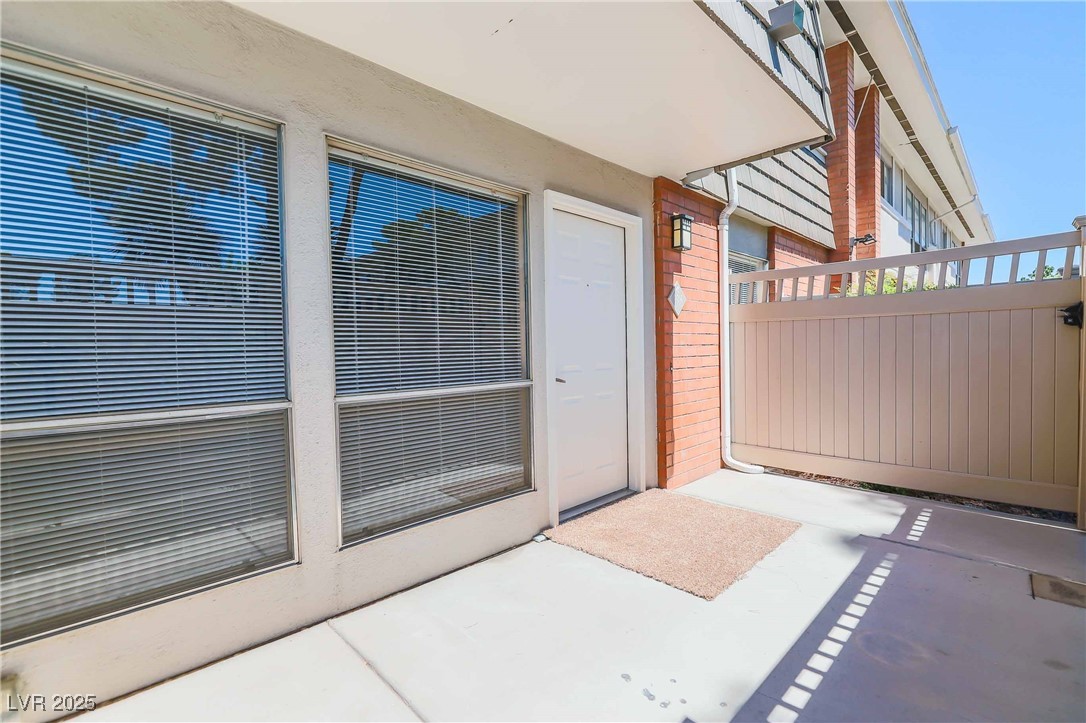 683 Oakmont Avenue 3505 Property Photo 27
