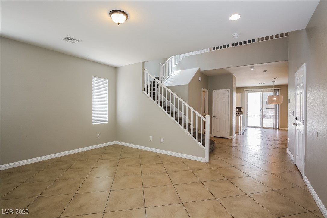 3820 Alpine Track Avenue Property Photo 6