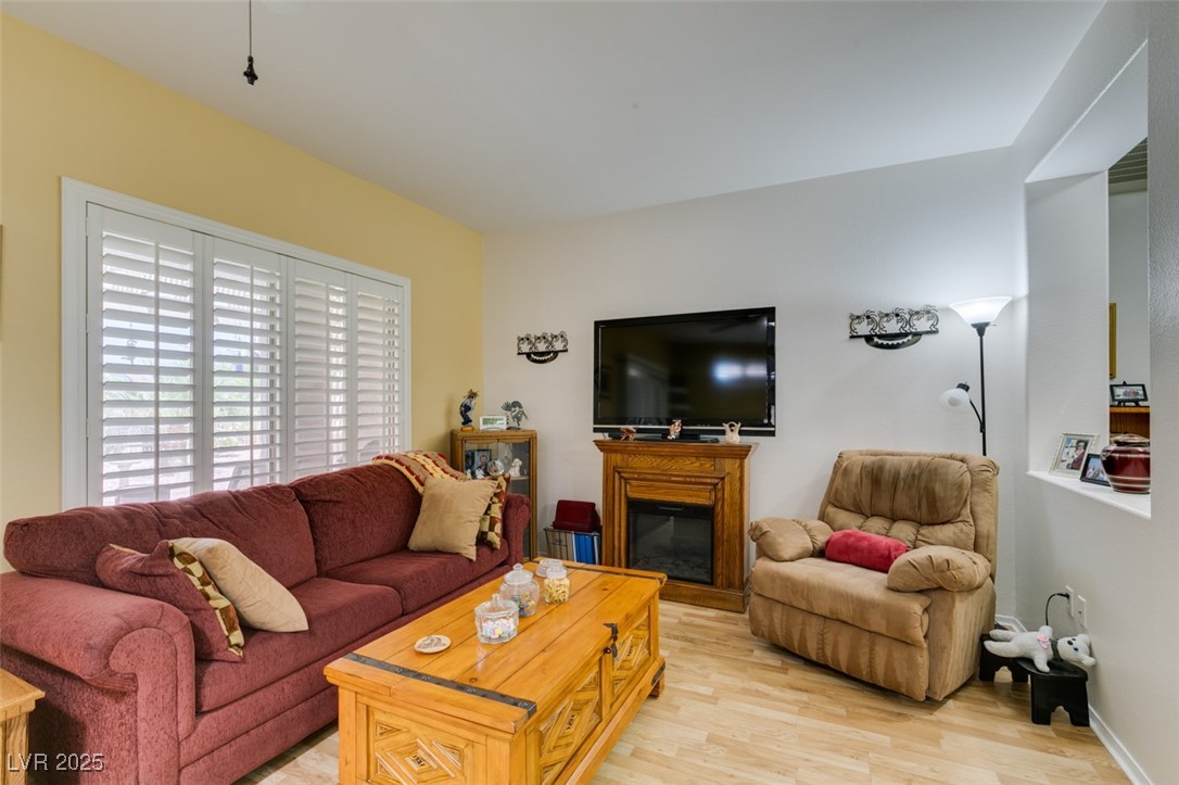 2120 Desert Woods Drive Property Photo 5
