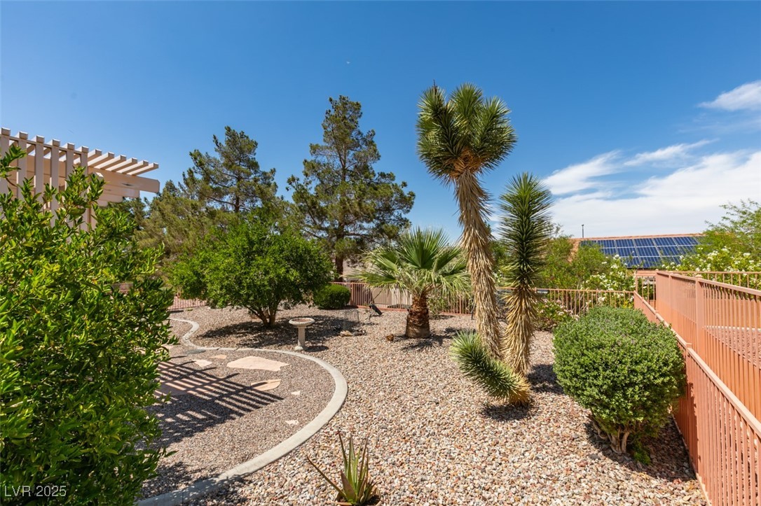 2120 Desert Woods Drive Property Photo 22