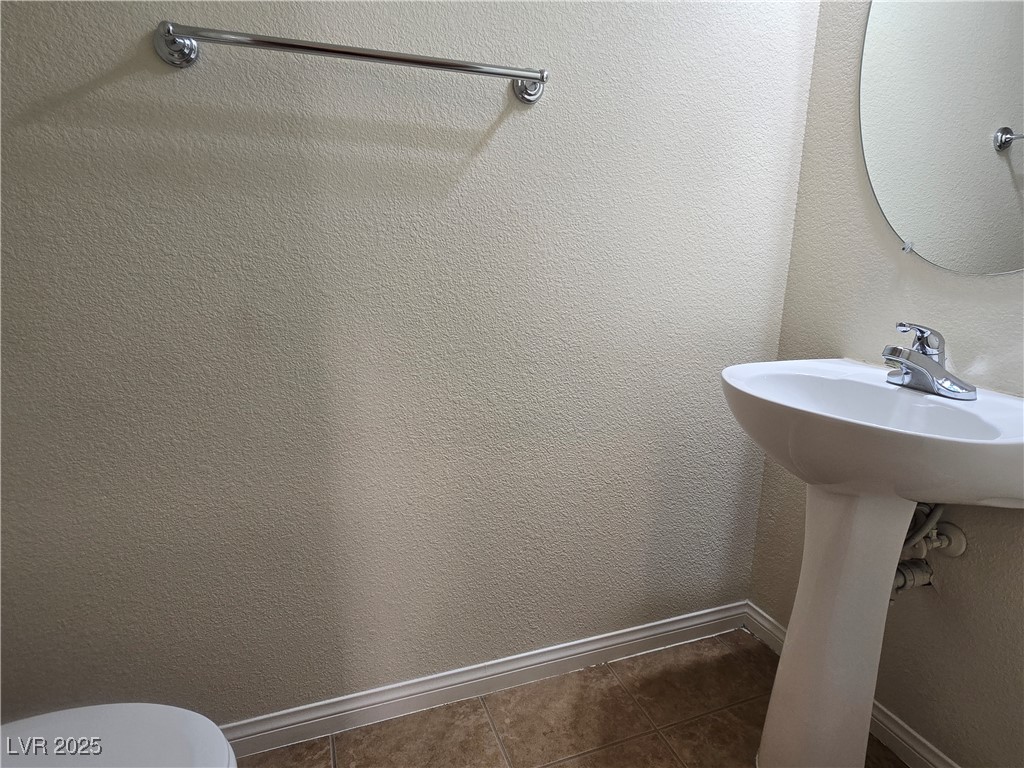 9312 Gold Dove Court Property Photo 5