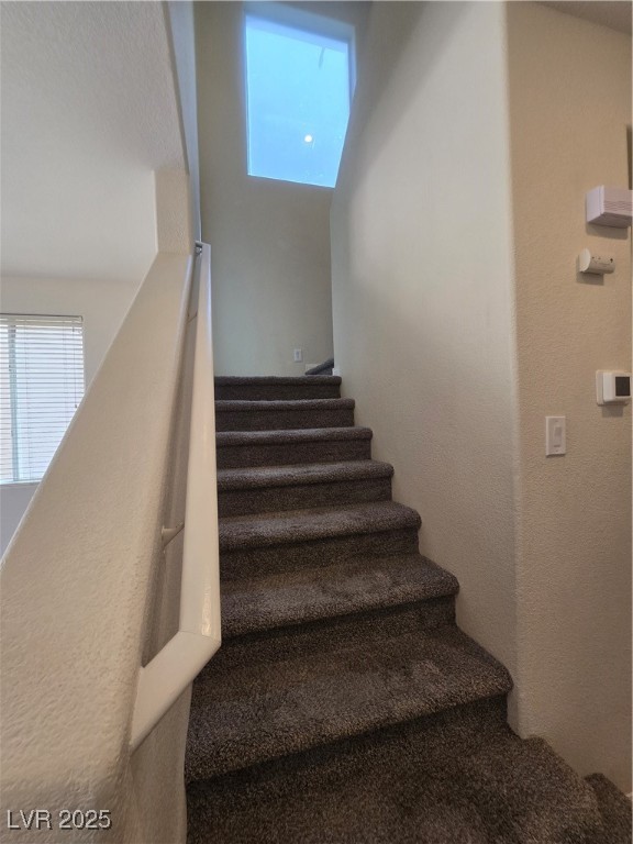 9312 Gold Dove Court Property Photo 14