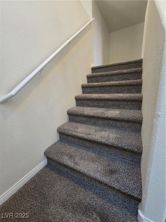 9312 Gold Dove Court Property Photo 15