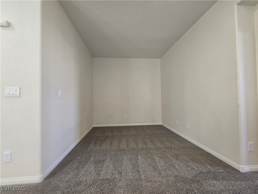 9312 Gold Dove Court Property Photo 16