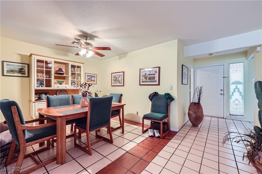 2708 Campo Verde Drive Property Photo 3