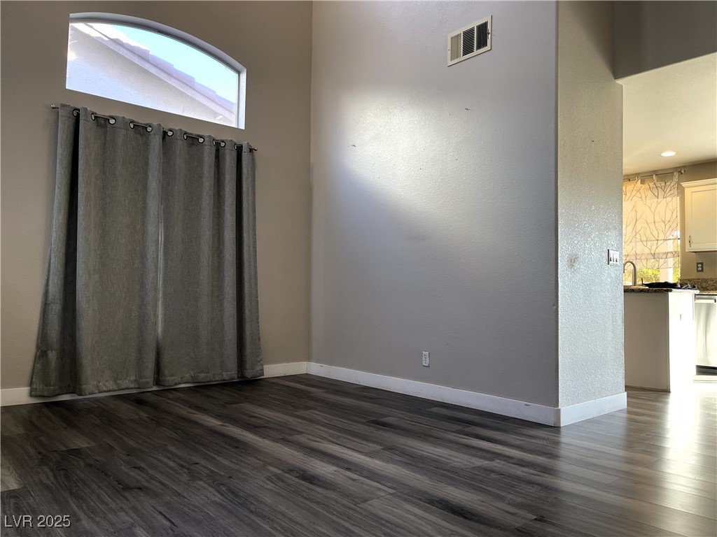 10031 Candle Canyon Court Property Photo 7