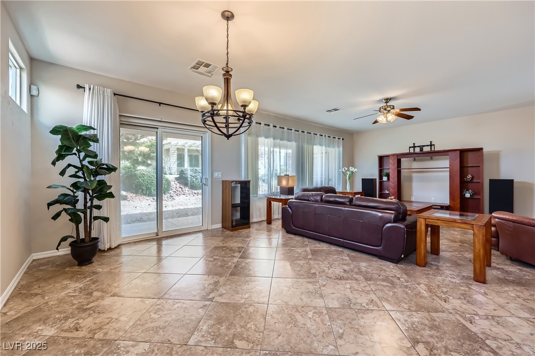 2148 Shadow Canyon Drive Property Photo 12