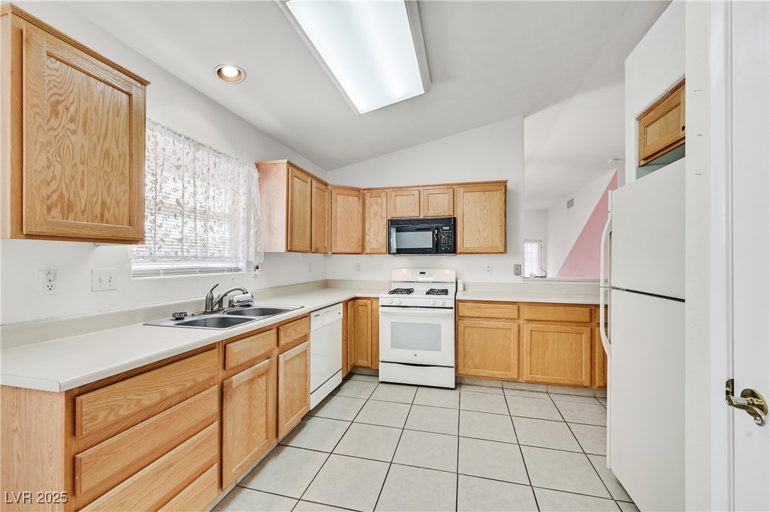 5429 Sweet Shade Street Property Photo 7