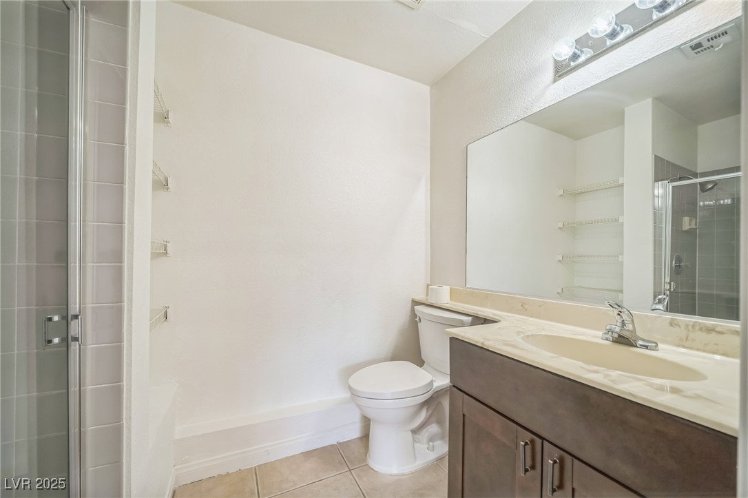 2200 South Fort Apache Road 1249 Property Photo 13