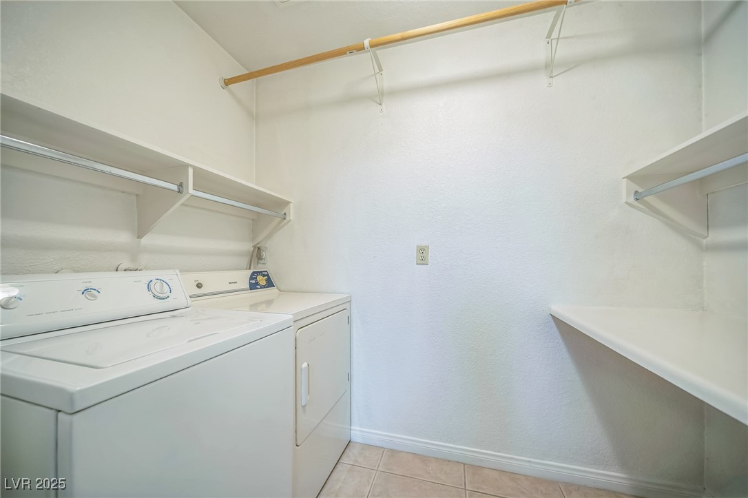 2200 South Fort Apache Road 1249 Property Photo 14