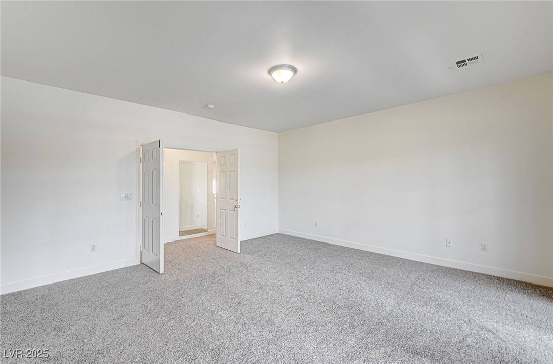 301 Lakewood Garden Drive Property Photo 37