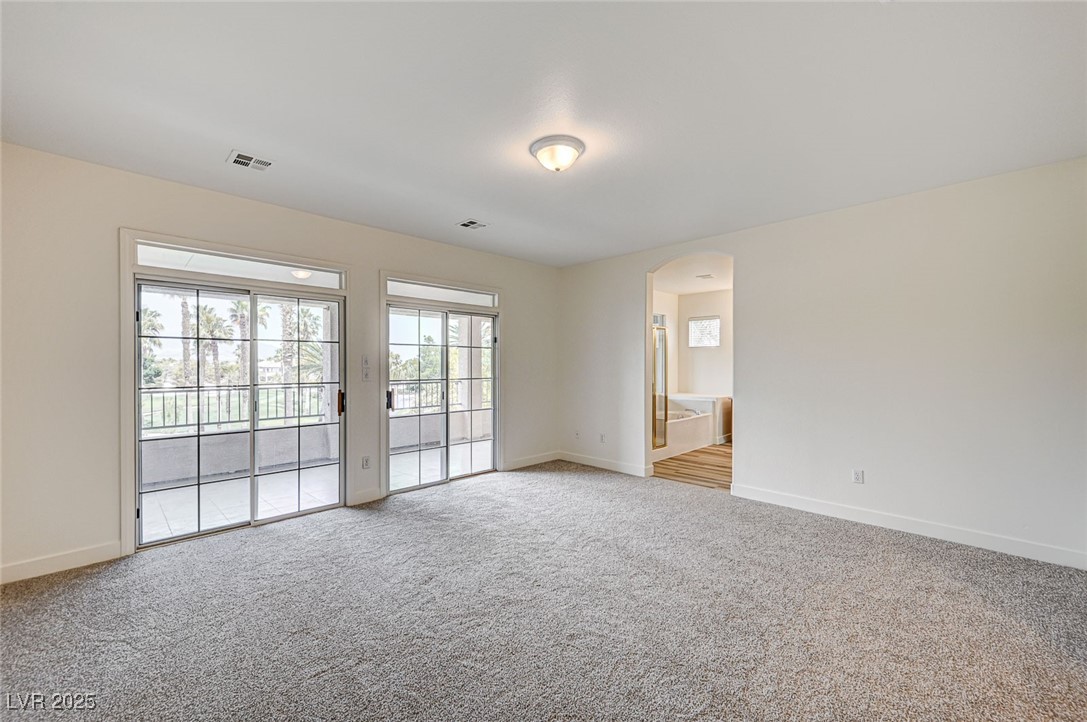 301 Lakewood Garden Drive Property Photo 39