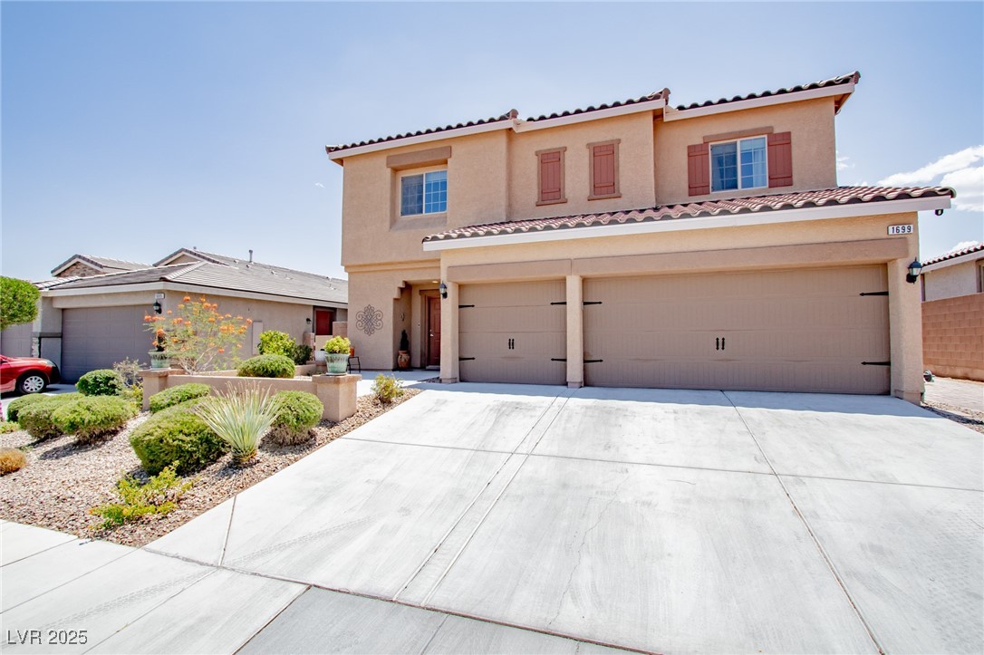 1699 Sonoran Bluff Avenue Property Photo