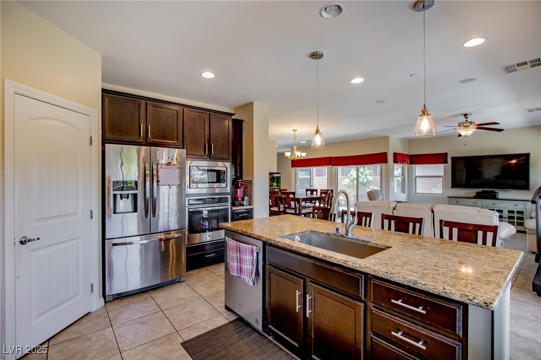 1699 Sonoran Bluff Avenue Property Photo 13