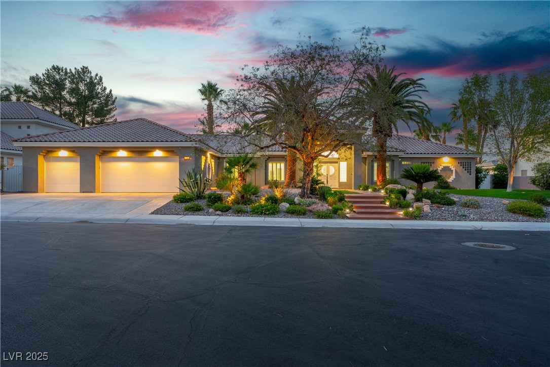 7738 Willow Cove Circle Property Photo 1