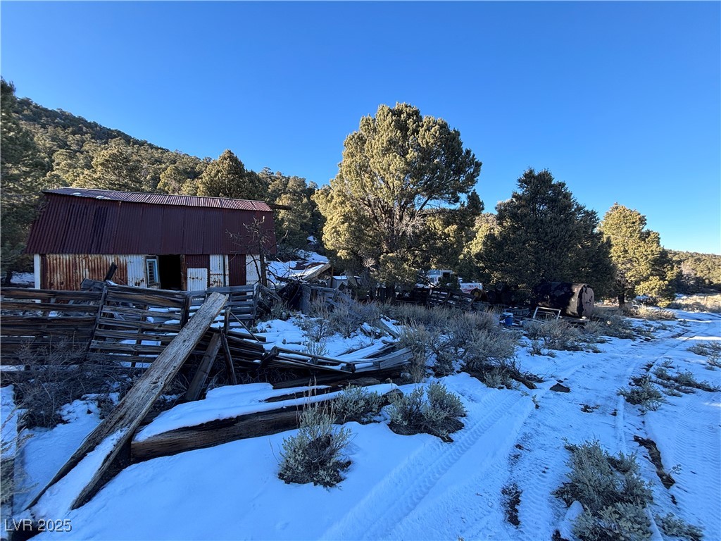 P-17 Butte Valley Property Photo 3