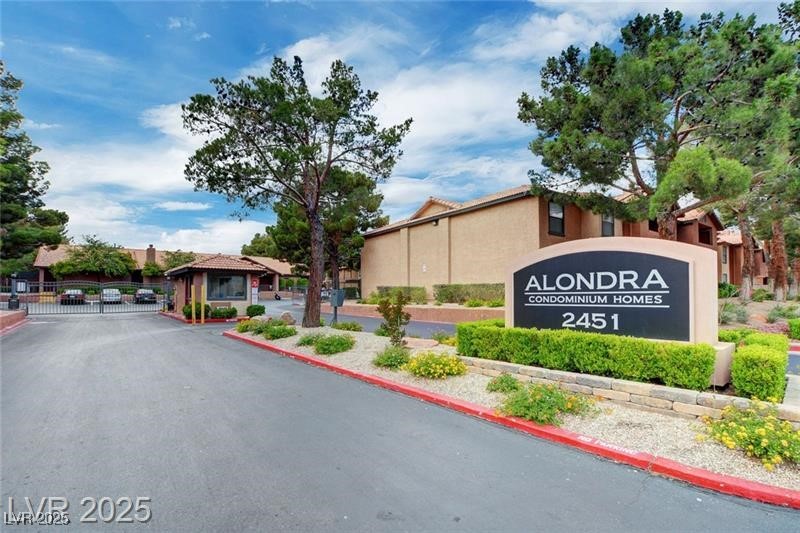 2451 North Rainbow Boulevard 2076 Property Photo 44