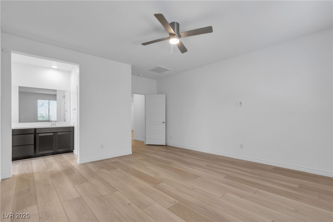 9570 Thistle Creek Avenue Property Photo 24