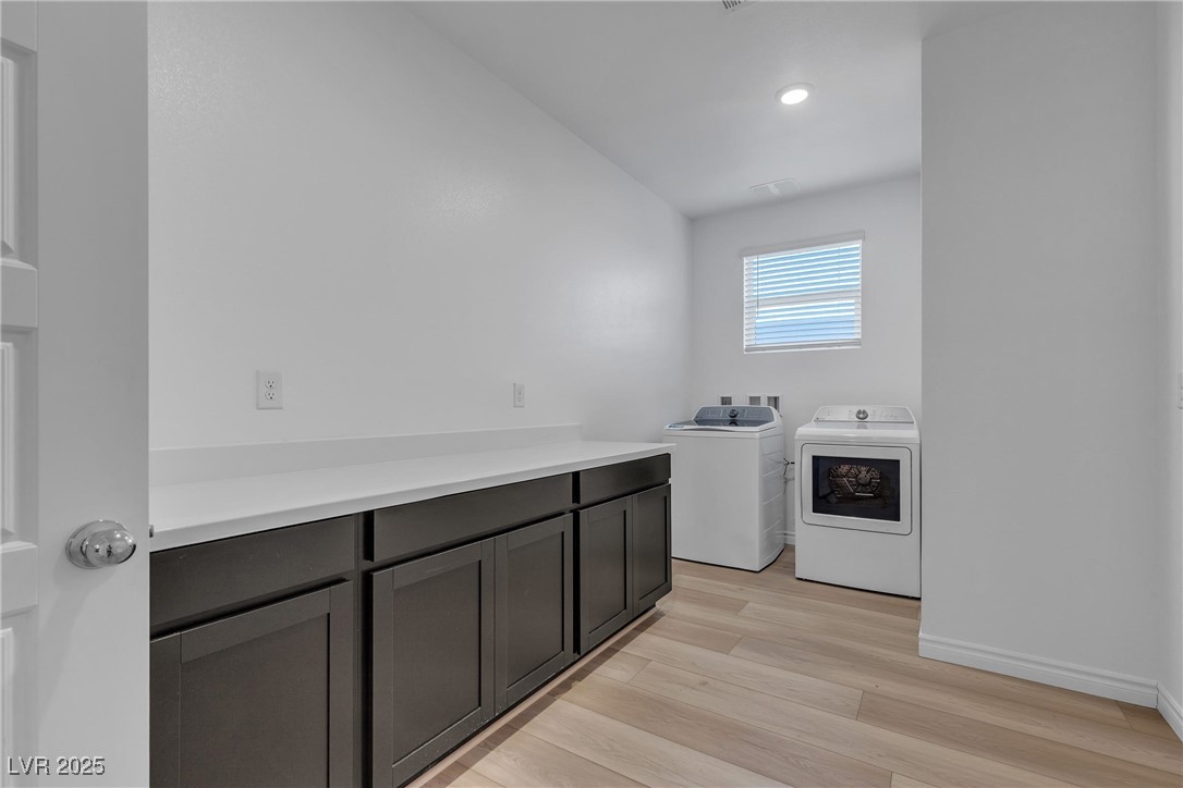 9570 Thistle Creek Avenue Property Photo 28