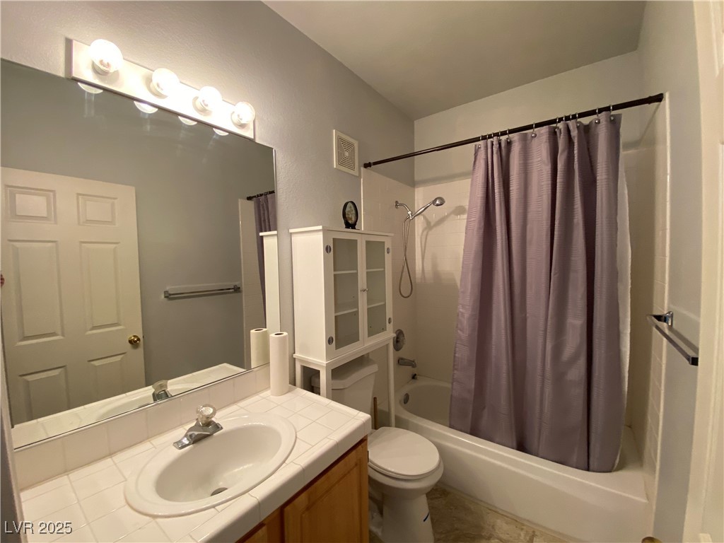 4920 Black Bear Road 203 Property Photo 12