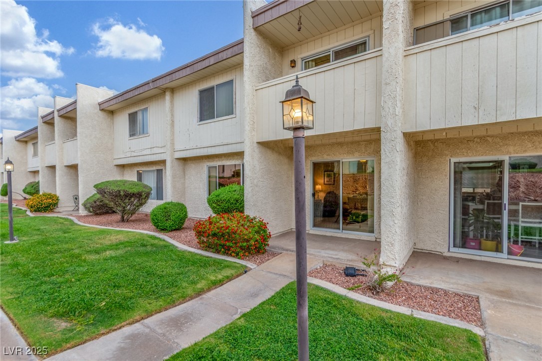 768 Lawrence Drive