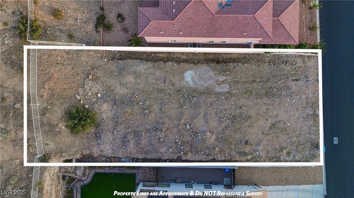 1864 Claudine Drive Property Photo 23