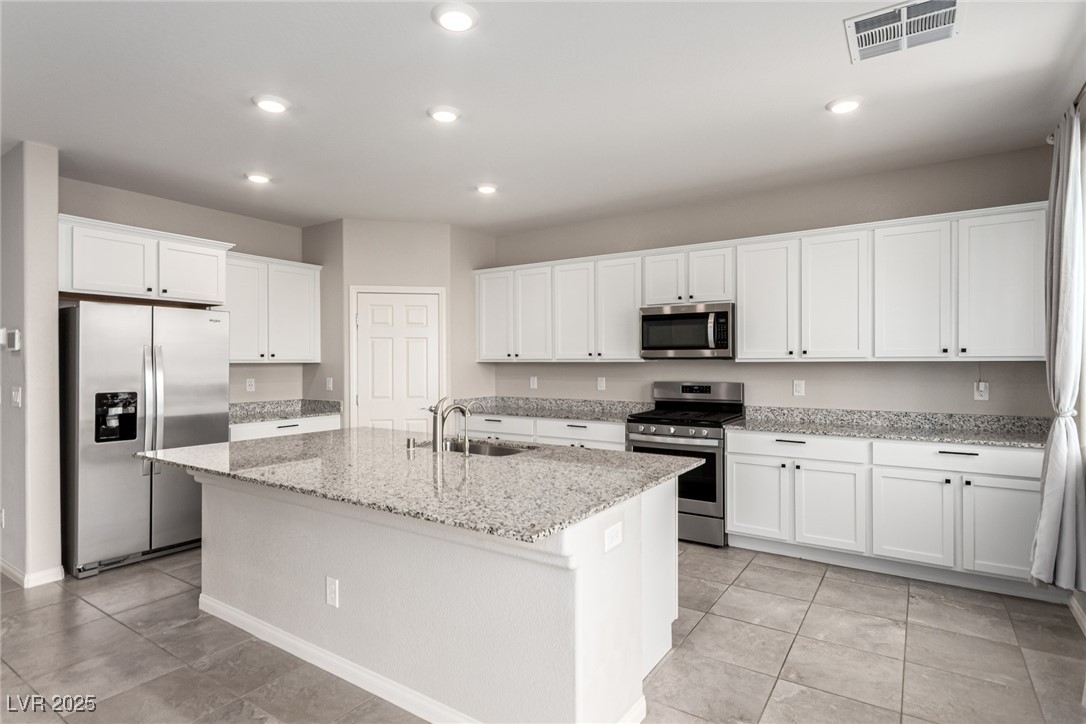 7733 Rosebark Cliffs Street Property Photo 3