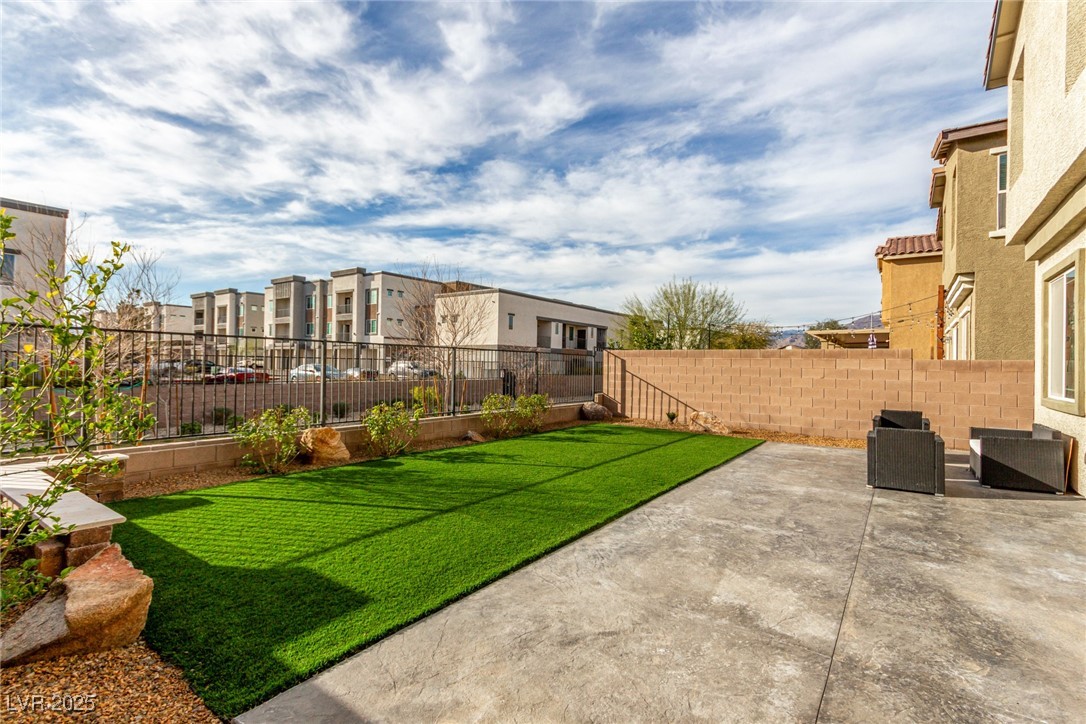 7733 Rosebark Cliffs Street Property Photo 47