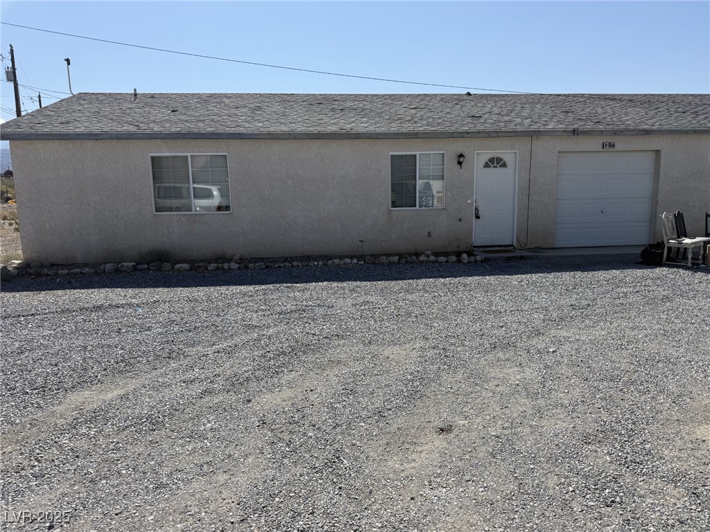 1940 Haiwee Street D Property Photo 1