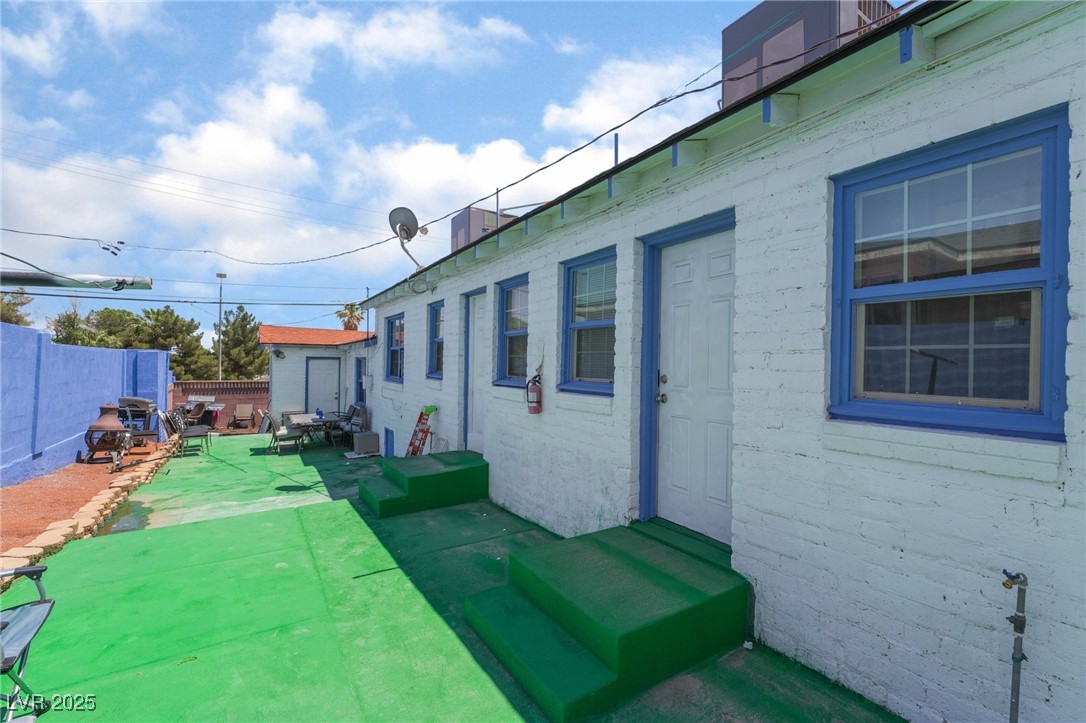 300 North 14th Street Property Photo 38
