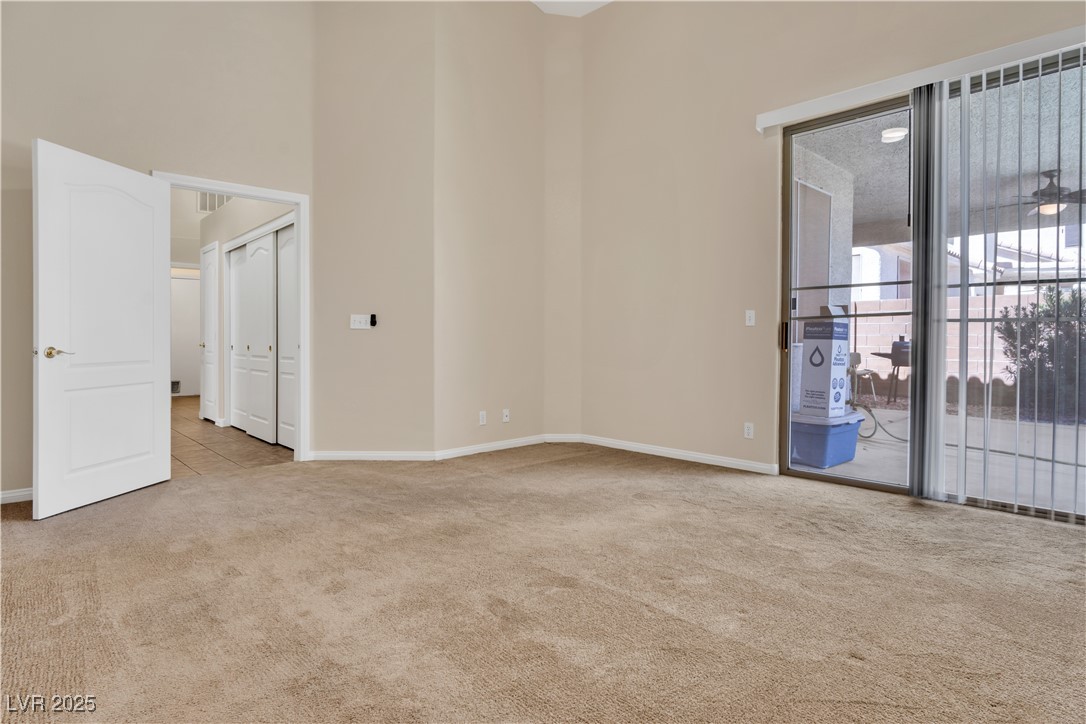 8940 Emery Lake Street Property Photo 12