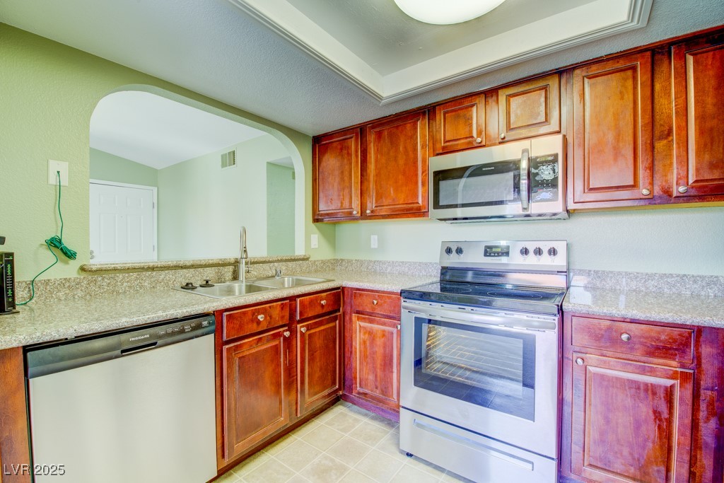 2212 Sunfish Drive C Property Photo 4
