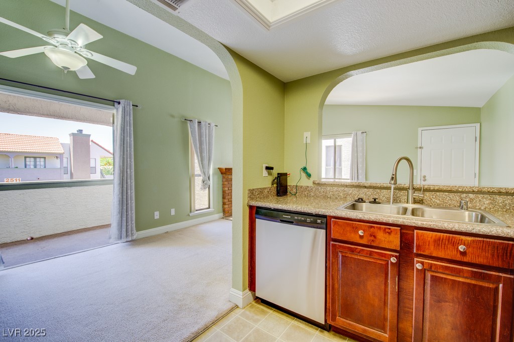2212 Sunfish Drive C Property Photo 29