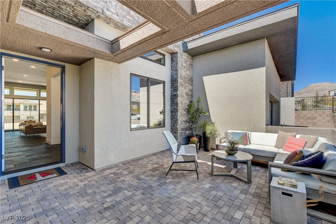 12103 Canyon Sunset Street Property Photo 5