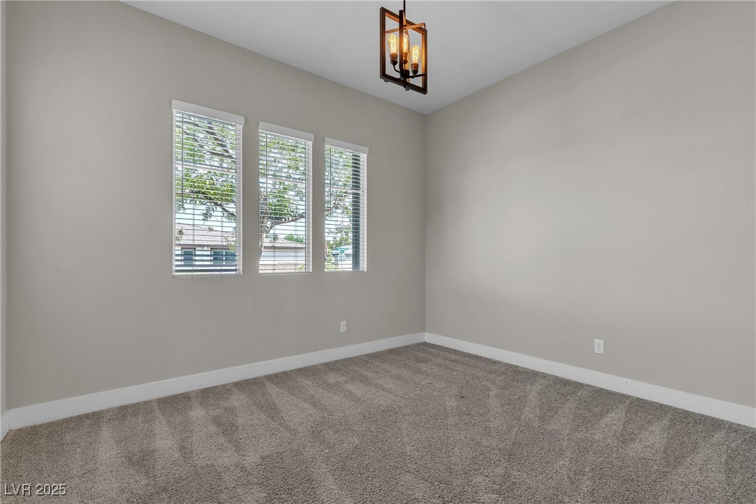 4829 East Beacon Ridge Drive Property Photo 6