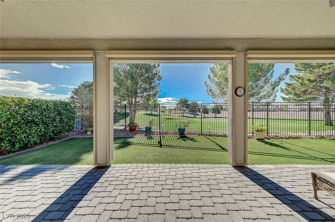 4829 East Beacon Ridge Drive Property Photo 41