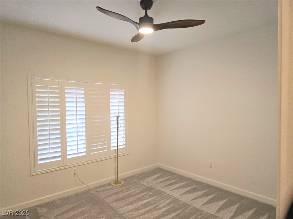9329 Fresh Spring Drive Property Photo 20