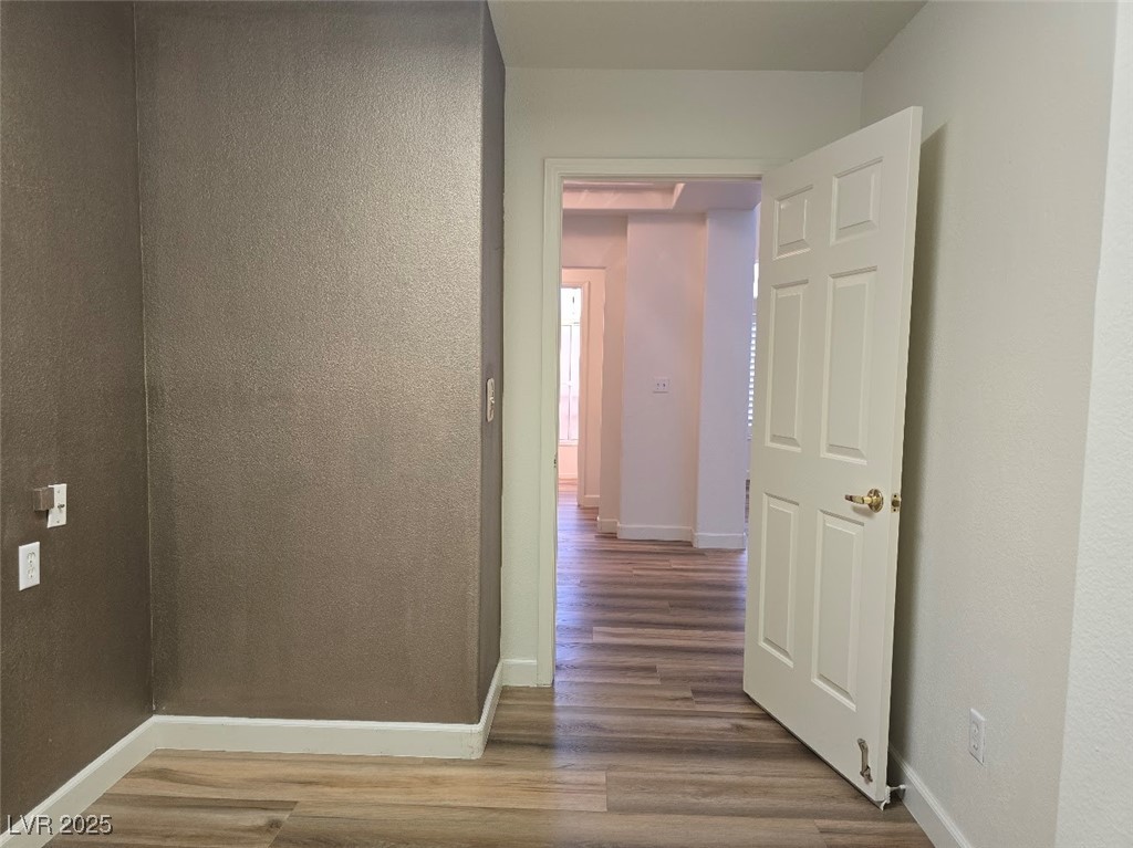 9329 Fresh Spring Drive Property Photo 28